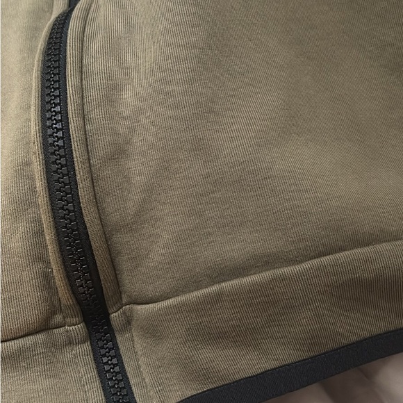 Nike Tech Hoodie - Picture 5 of 6